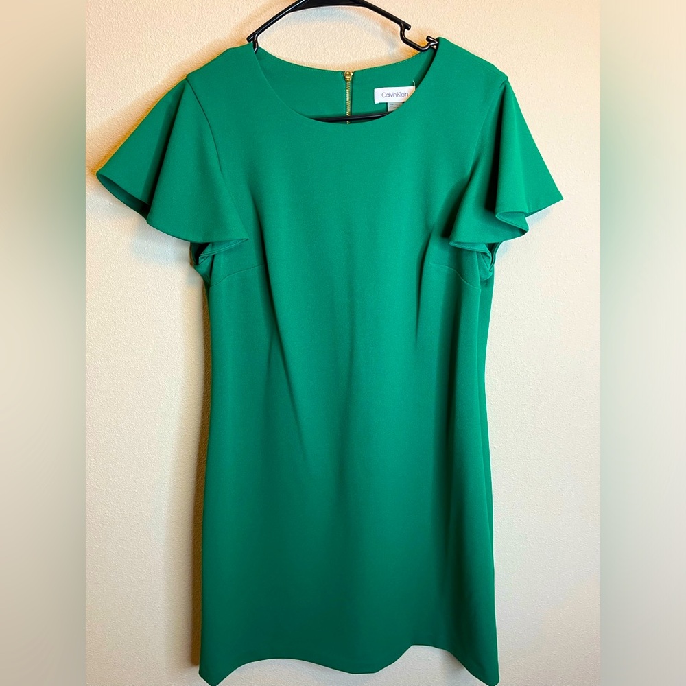 Calvin Klein Kelly Green Scuba Crepe Short Butterfly Sleeve Large/12 short dress
